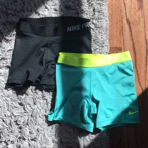 Black & teal Nike spandex set!